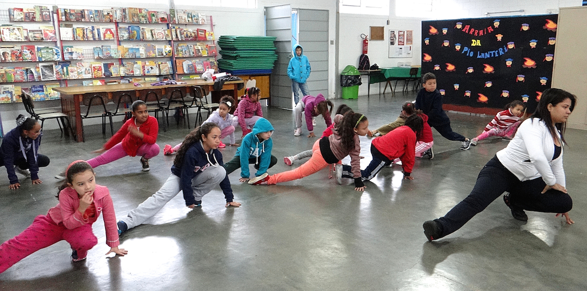 La danse, une des activités proposées aux jeunes du centre 'Crecer' Crescer Centre danse